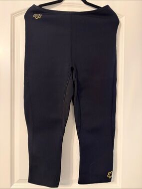 Zaggora-Black Athletic Leggings with Yellow Logo- calorie burning